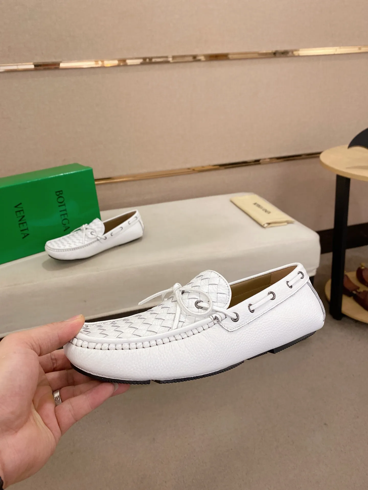 Men's shoes 💰 400💰 (Niu Li + Niu Pad) [BV] latest hot style‼ ️Casual men's shoes, uppers imported deer pattern first-layer cowhide ➕Full imported cowhide lining✔️Exquisite workmanship, excellent foot feel, special rubber soles✔️, cool and fashionable, the latest fashion, fashionable outsole, hurry up. Code number: 38-44 (can be customized to 37.45, non-refundable)